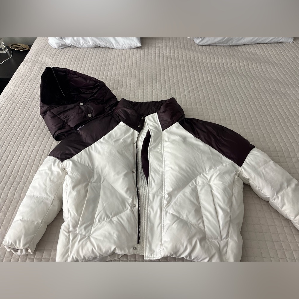 Maje Women's White and Dark Purple Puffer Jacket